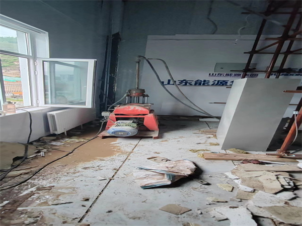 大厂地基基础下沉墙体裂缝加固注浆顶升施工